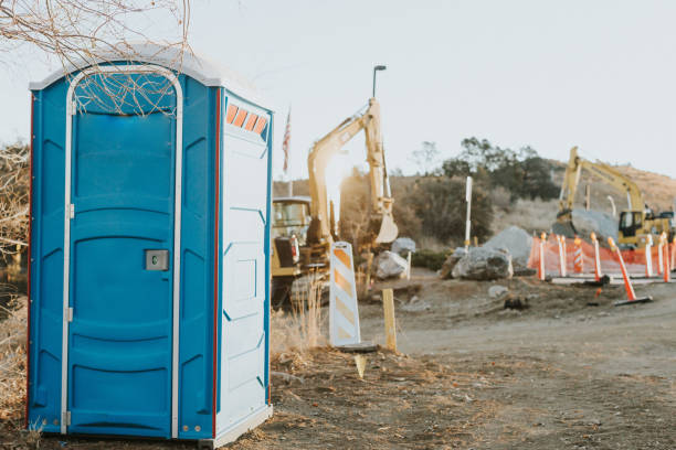 Portable Toilet Options We Offer in Prudhoe Bay, AK
